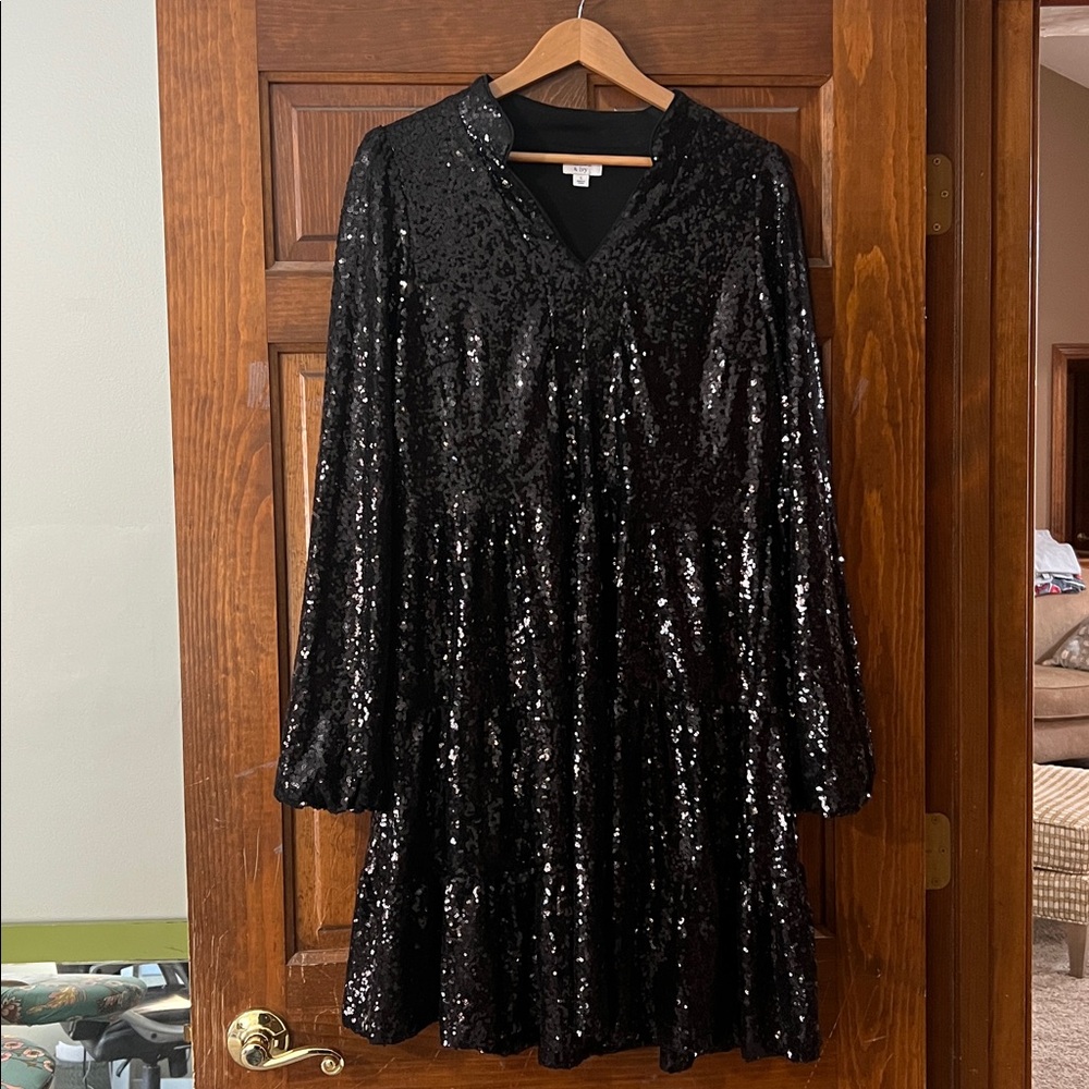 Crown & Ivy Black Sequin Garment
